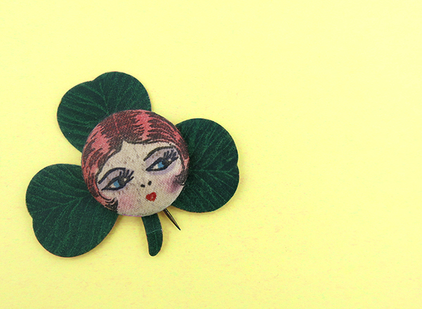 historic clover flapper pin back button