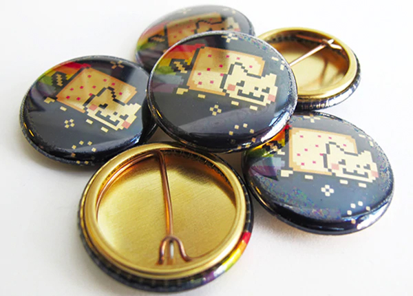 24k gold Nyan Cat buttons